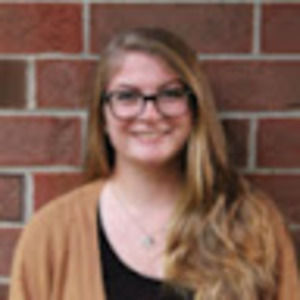 Meet your Posher, Becca